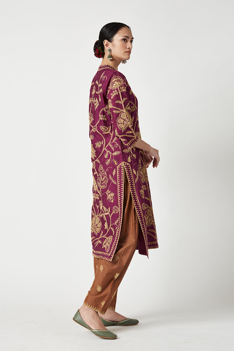 Benazir Embroidered Kurta Set