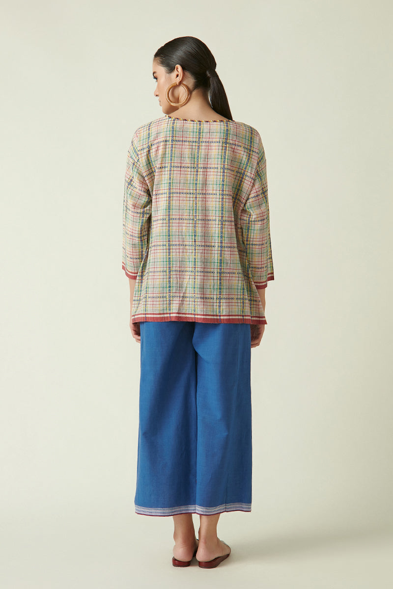 PYRUS TOP