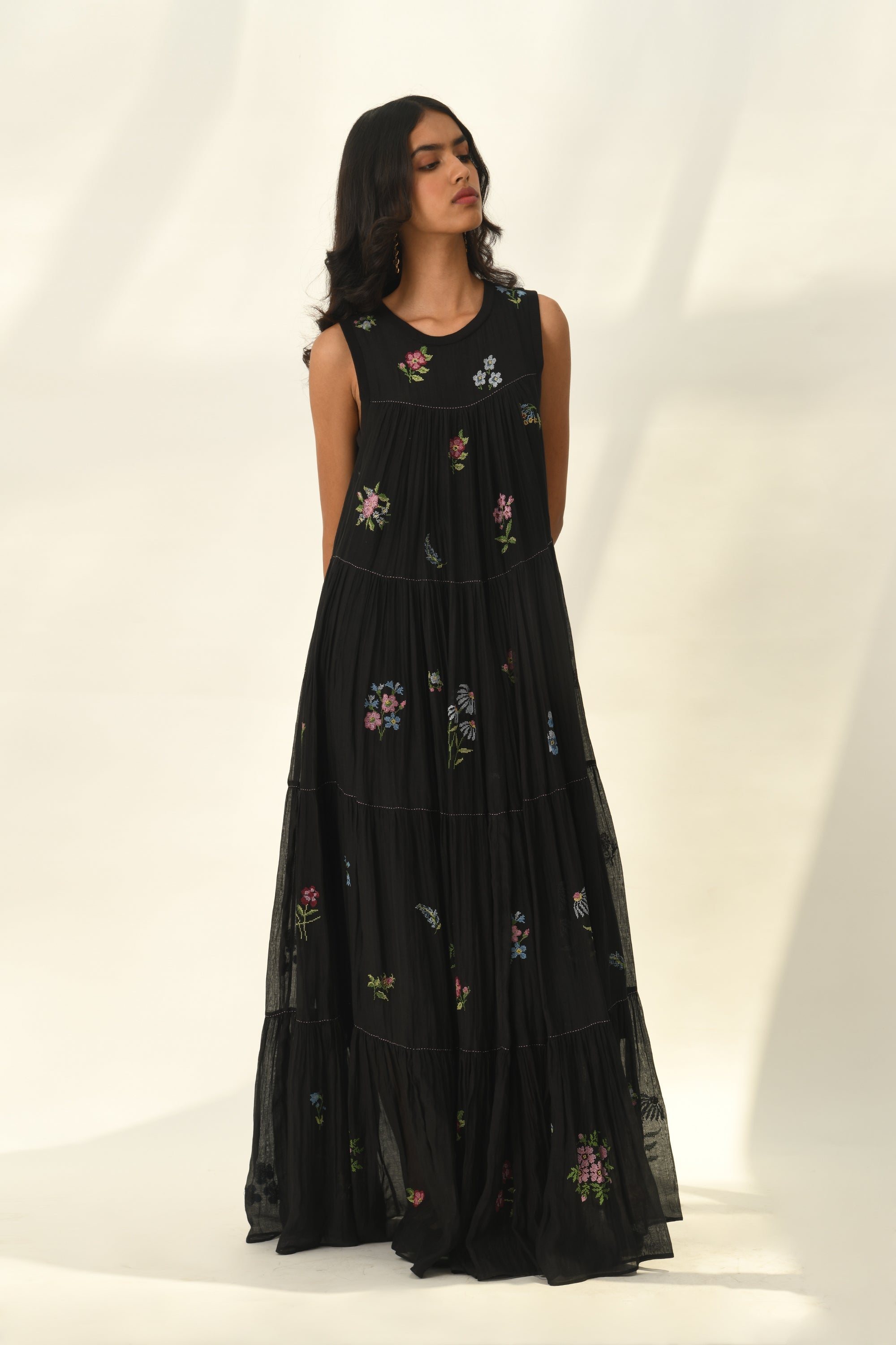 Glabrifolia Embroidered Dress