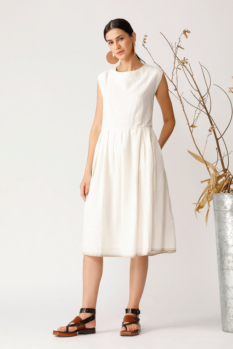 CHESTNUT SLEEVELESS DRESS