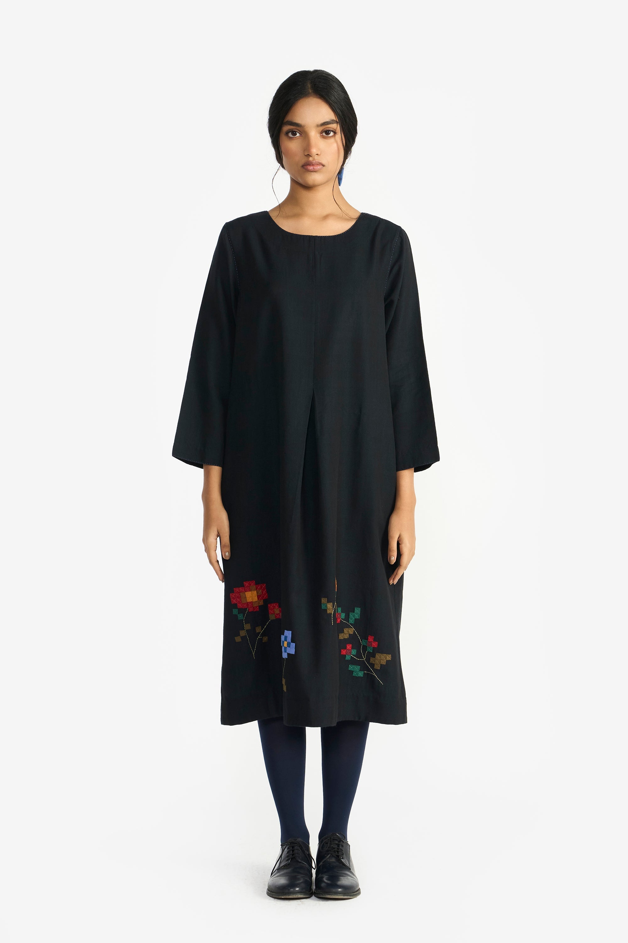 Negrita Appliqué Dress