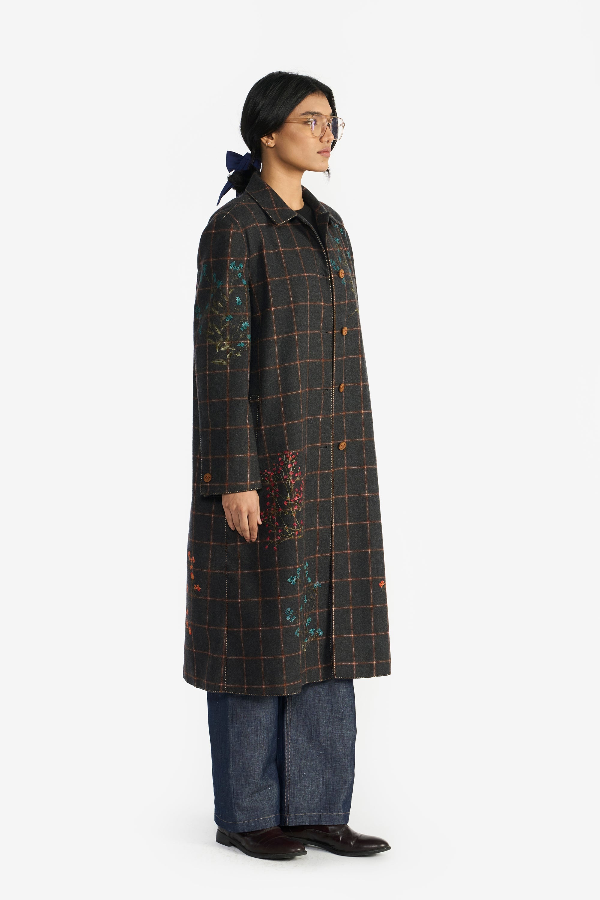 Clusiana Embroidered Long Jacket