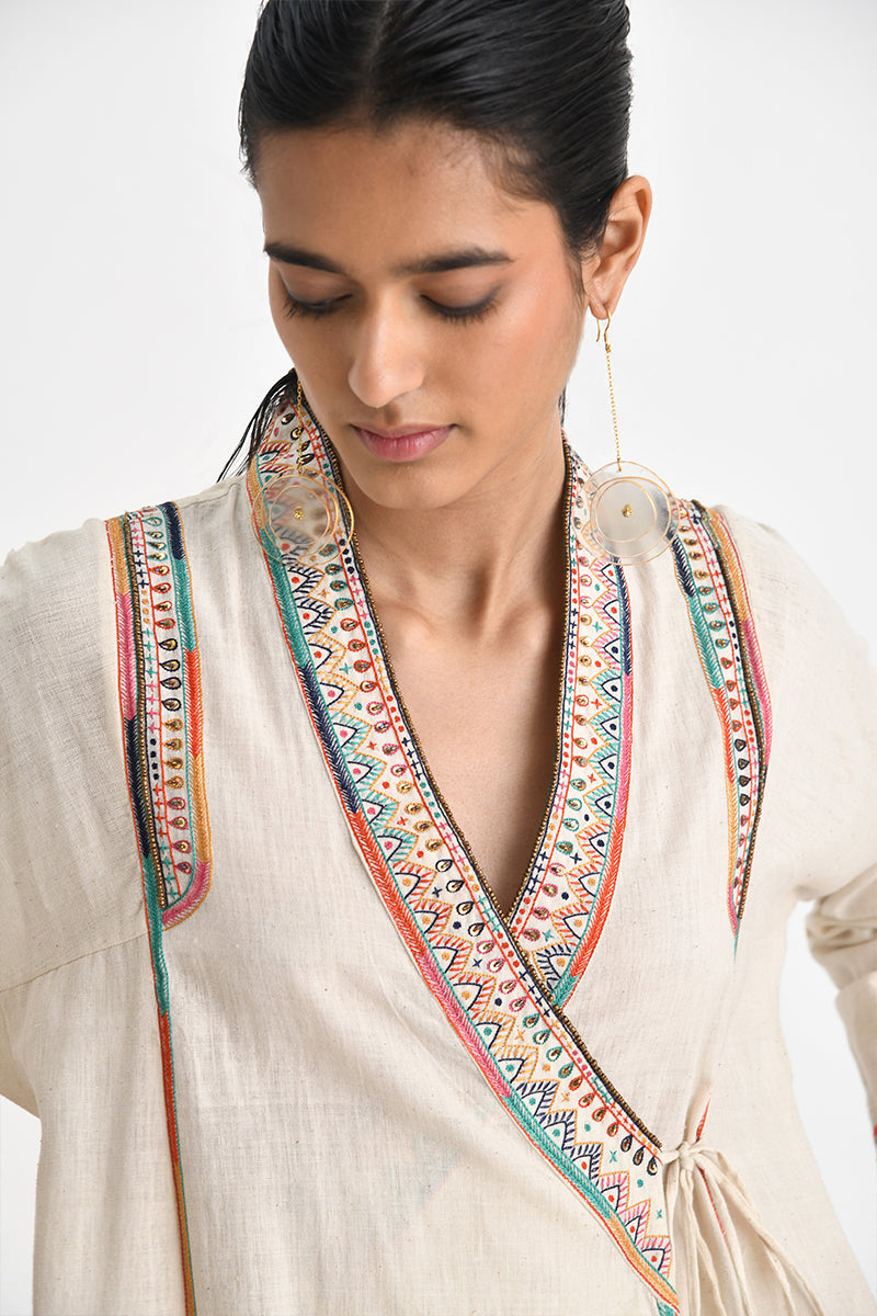 Paros Embroidered Tunic With Pants