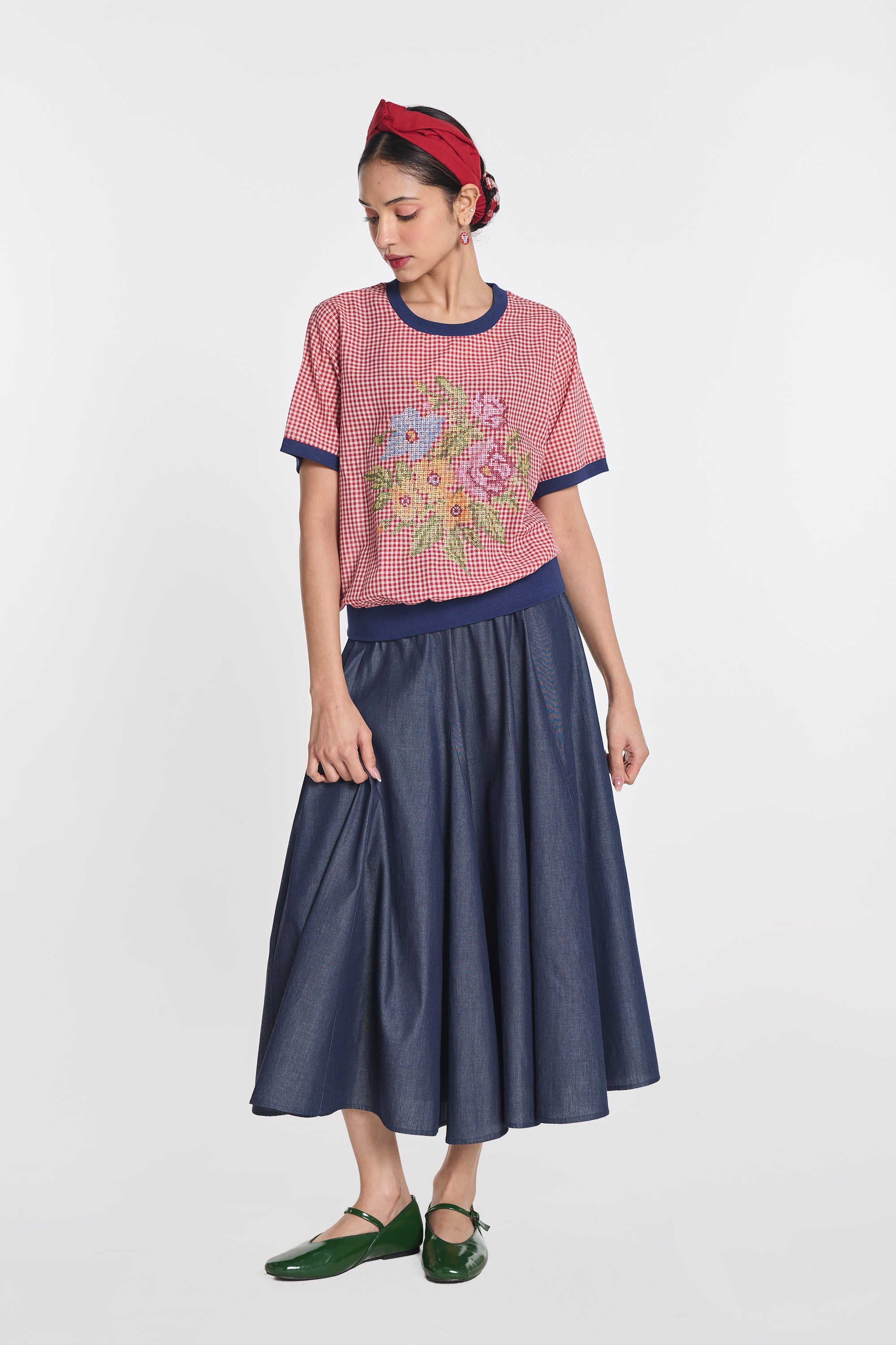Salvia Embroidered top
