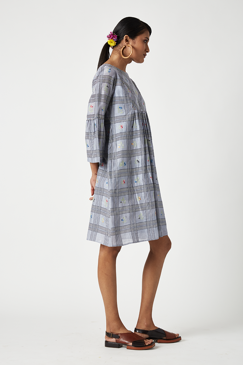 BONNIE EMBROIDERED DRESS