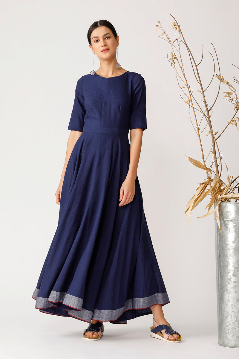 NILO BACKLESS DRESS