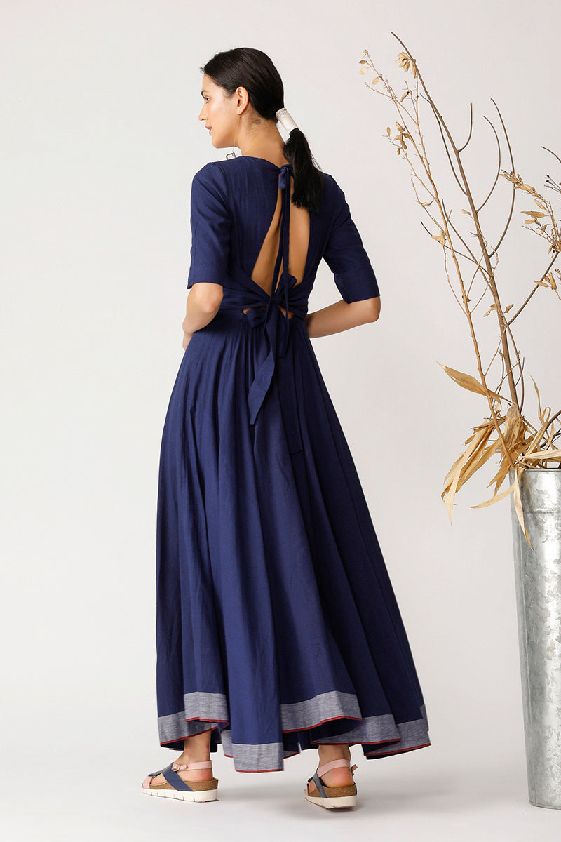 NILO BACKLESS DRESS