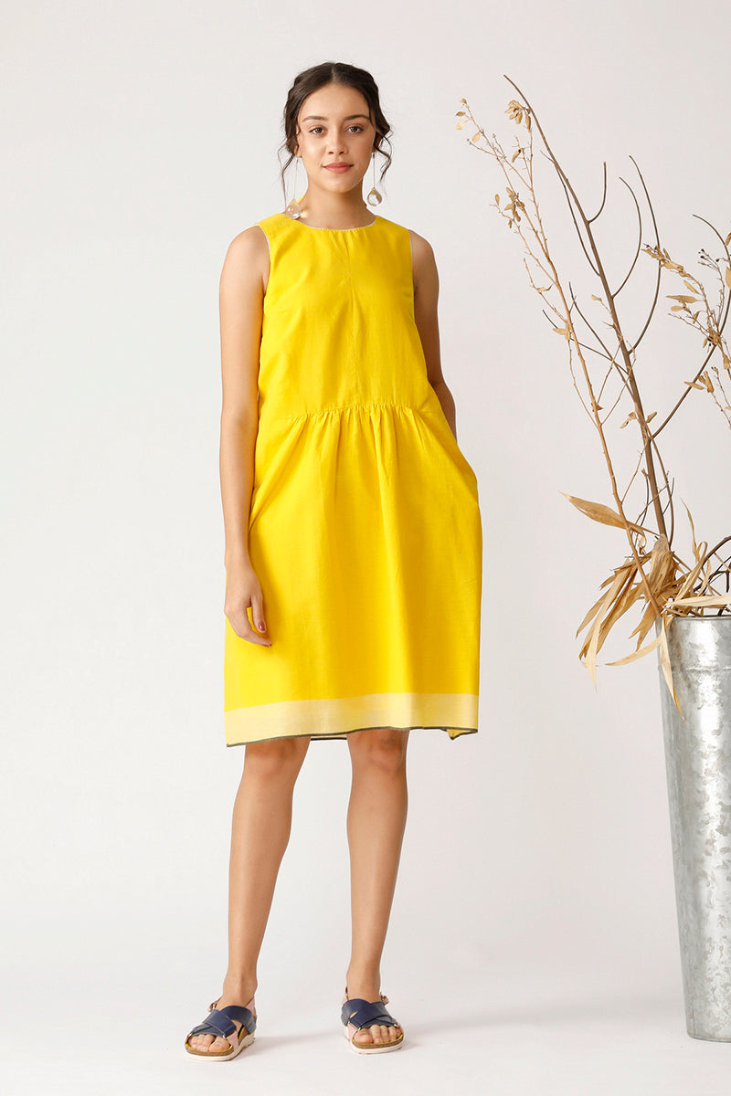 MILEY SLEEVELESS DRESS