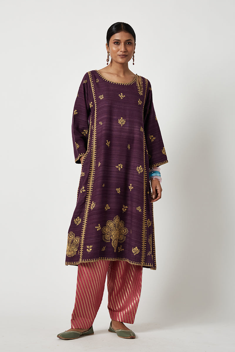 Zaina Embroidered Kurta Set