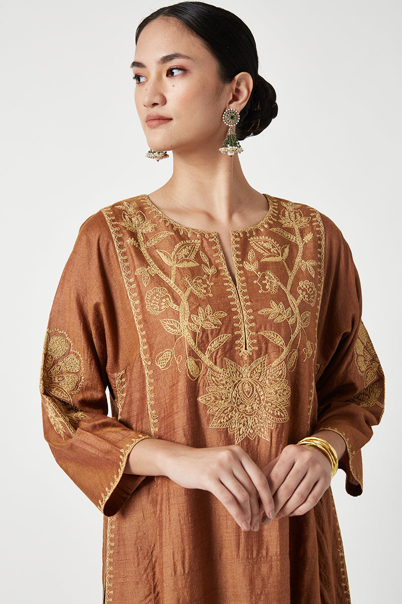 Mariam Embroidered Kurta Set