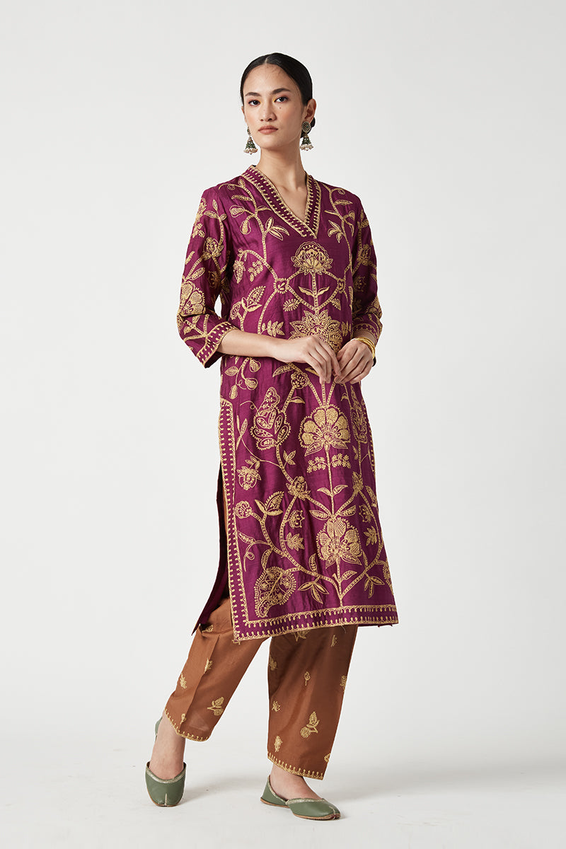 Benazir Embroidered Kurta Set
