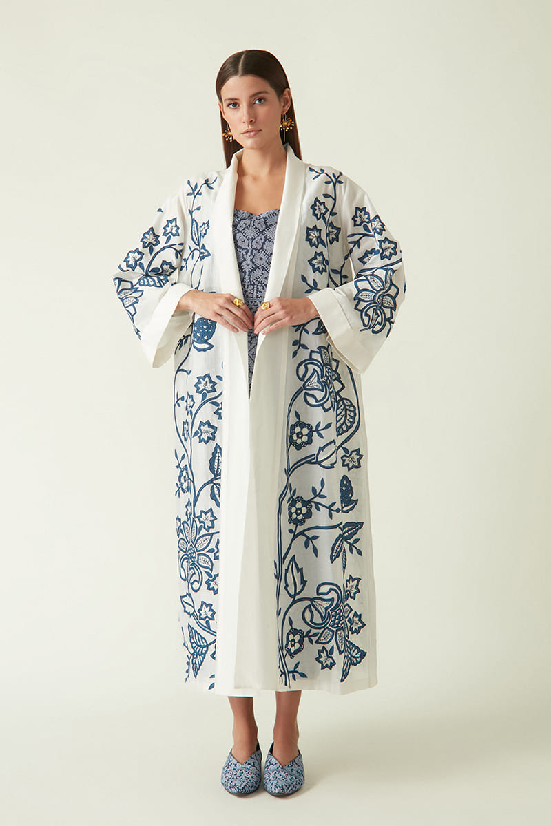 WOKAM EMBROIDERED OVERLAY