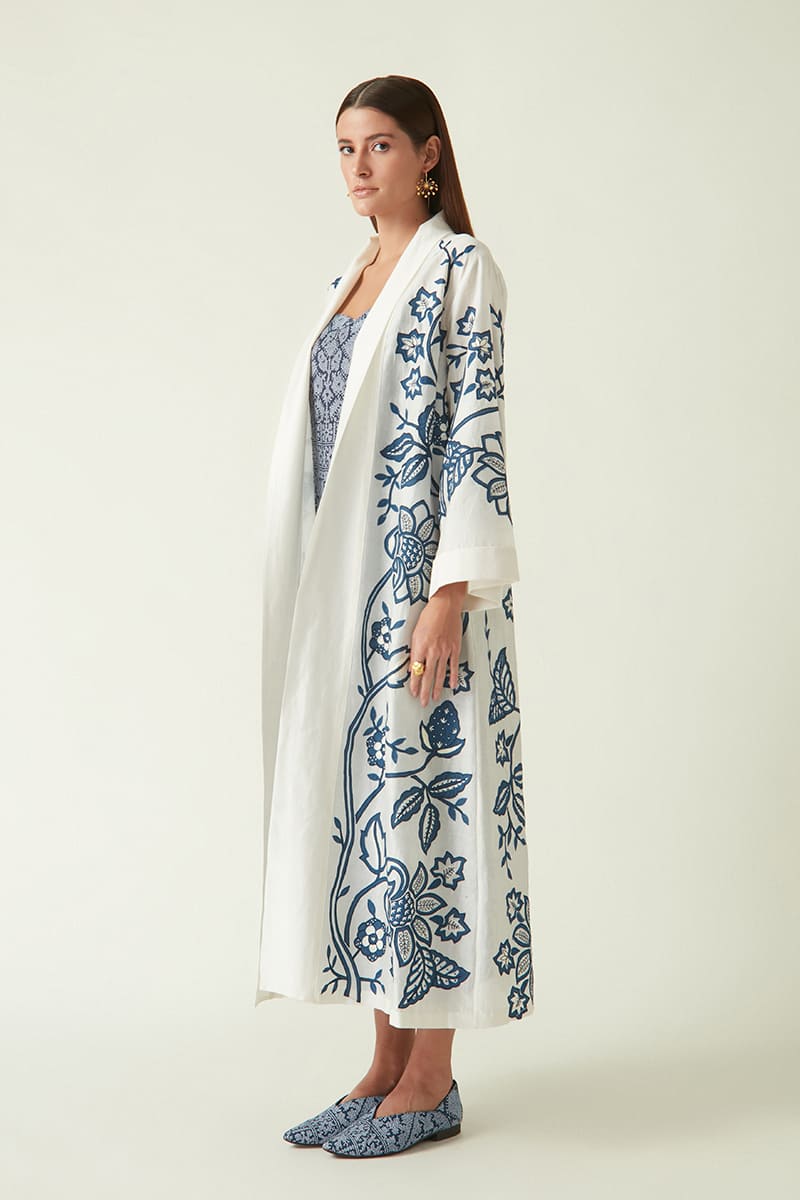 WOKAM EMBROIDERED OVERLAY
