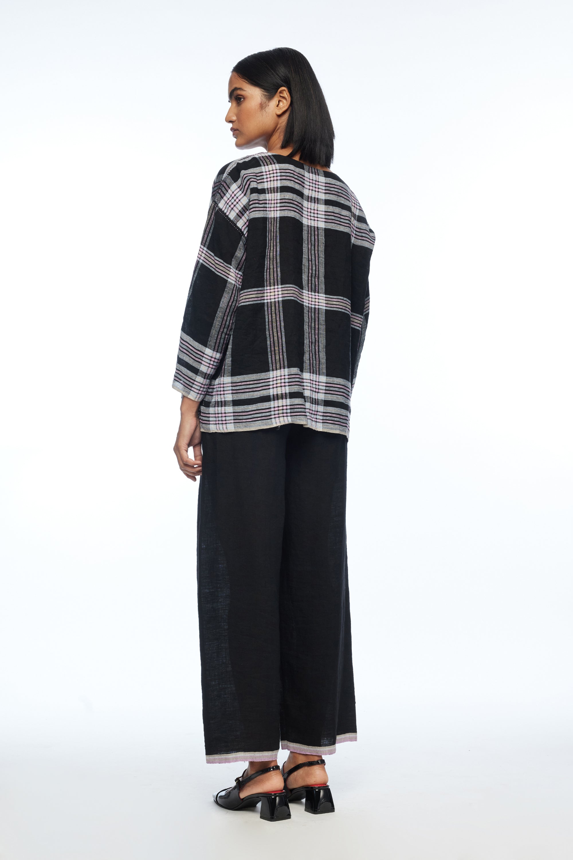 Caesia Boat Neck Boxy Top