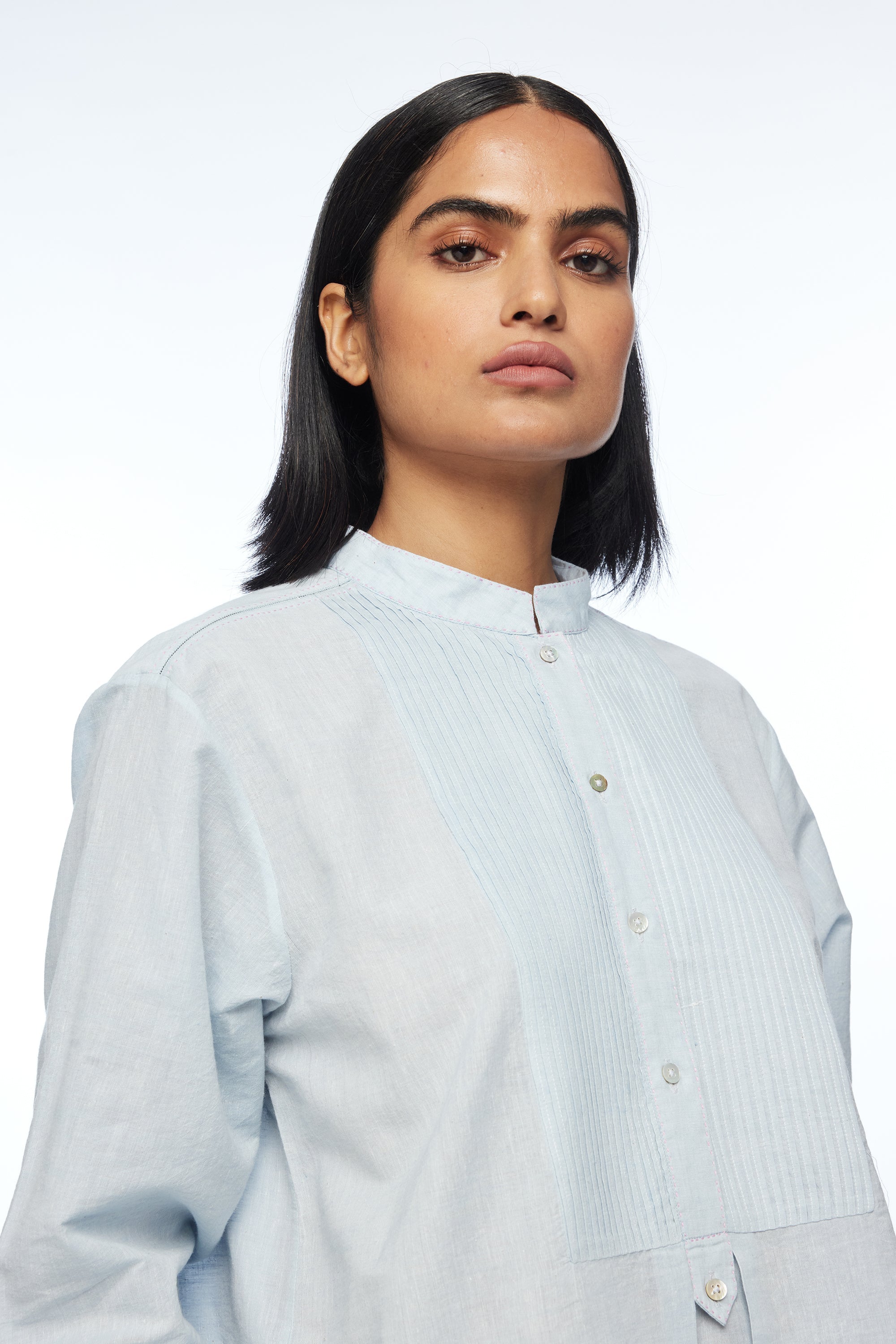 Mandonii Yoke Pleated Top