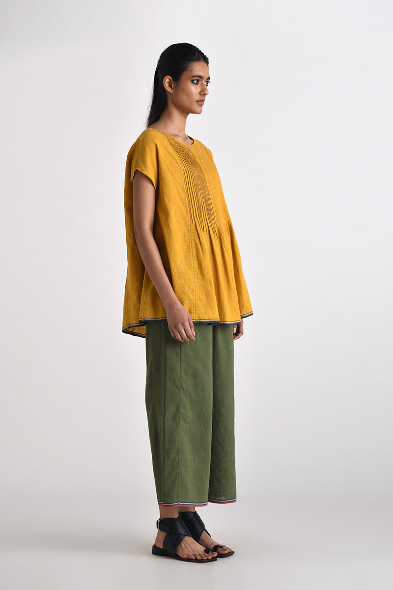 Arbrito Pleated Top