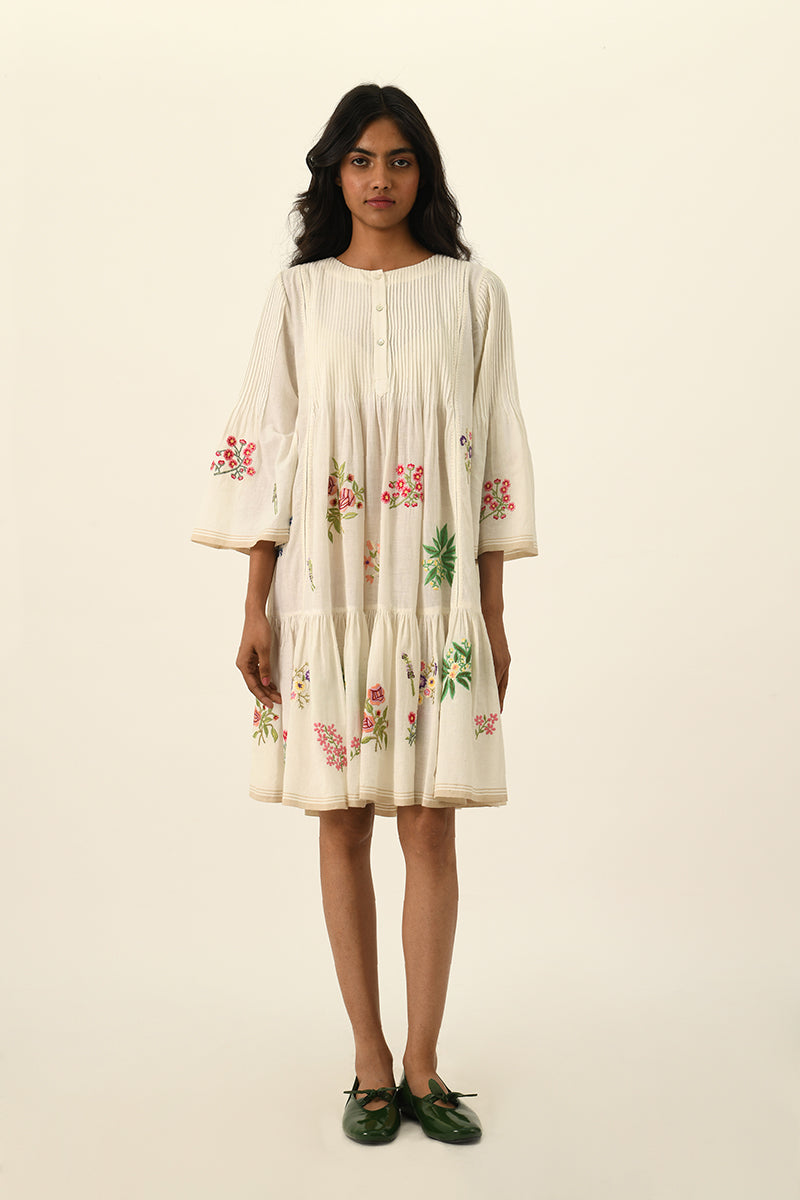 Mutabilis Tiered Dress