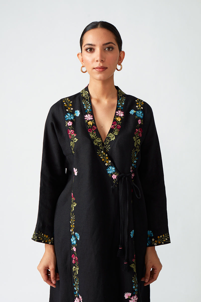 TRITELEIA EMBROIDERED KURTA PANT SET (2PCS)