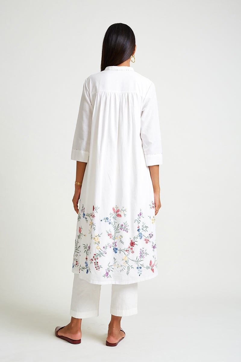 Oriole Embroidered Kurta Set