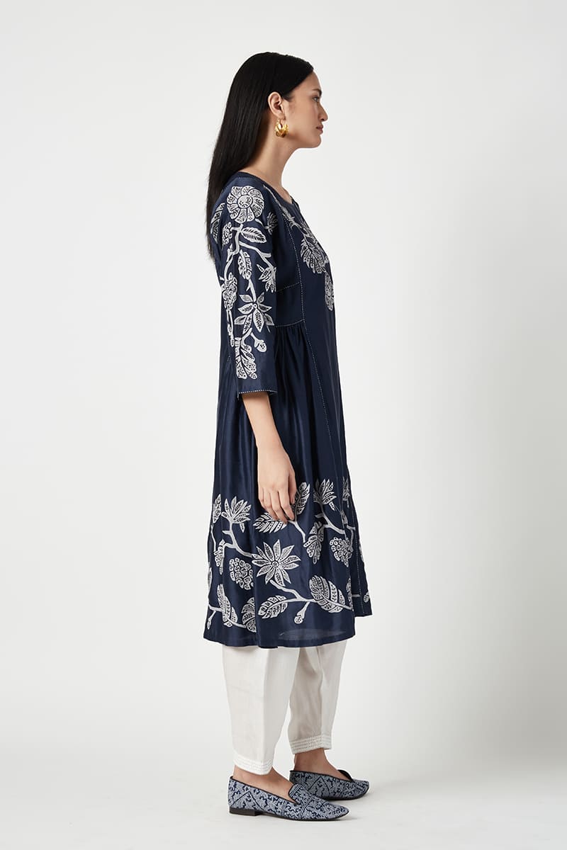 Timor Applique Kurta Set (2PCS)