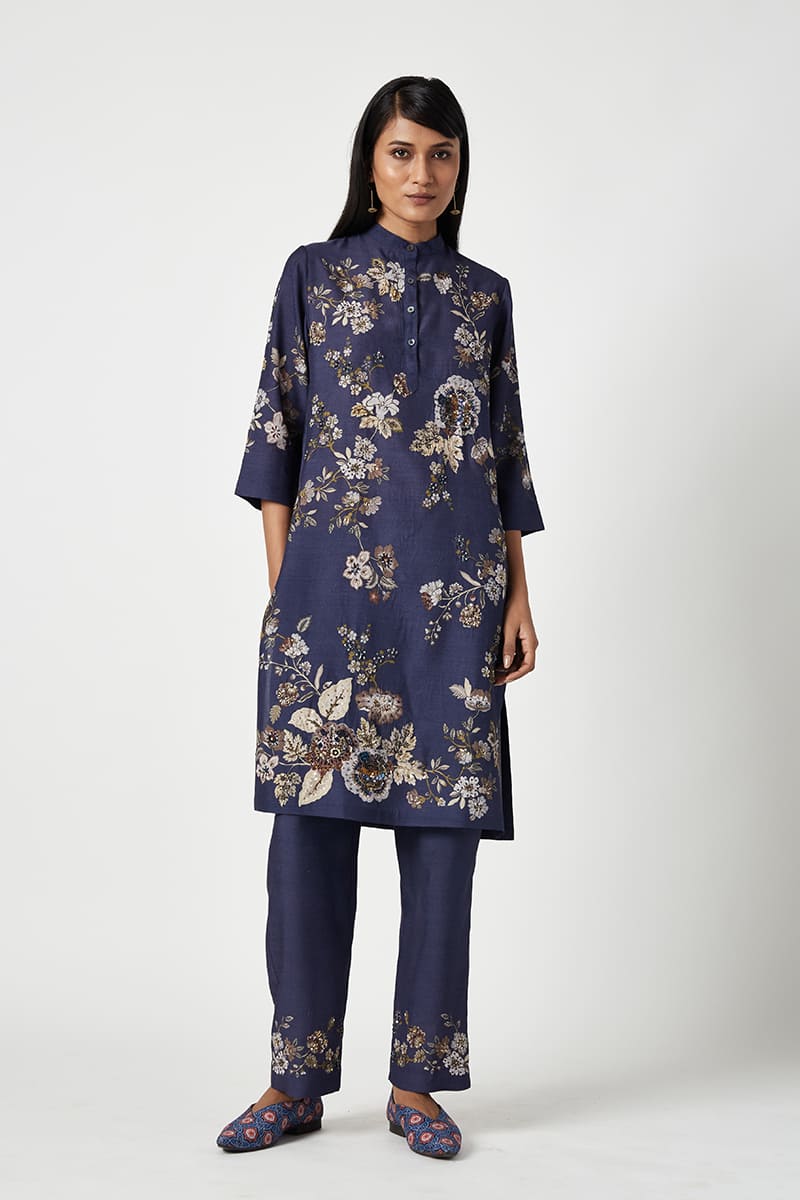 KUPANG EMBROIDERED KURTA SET