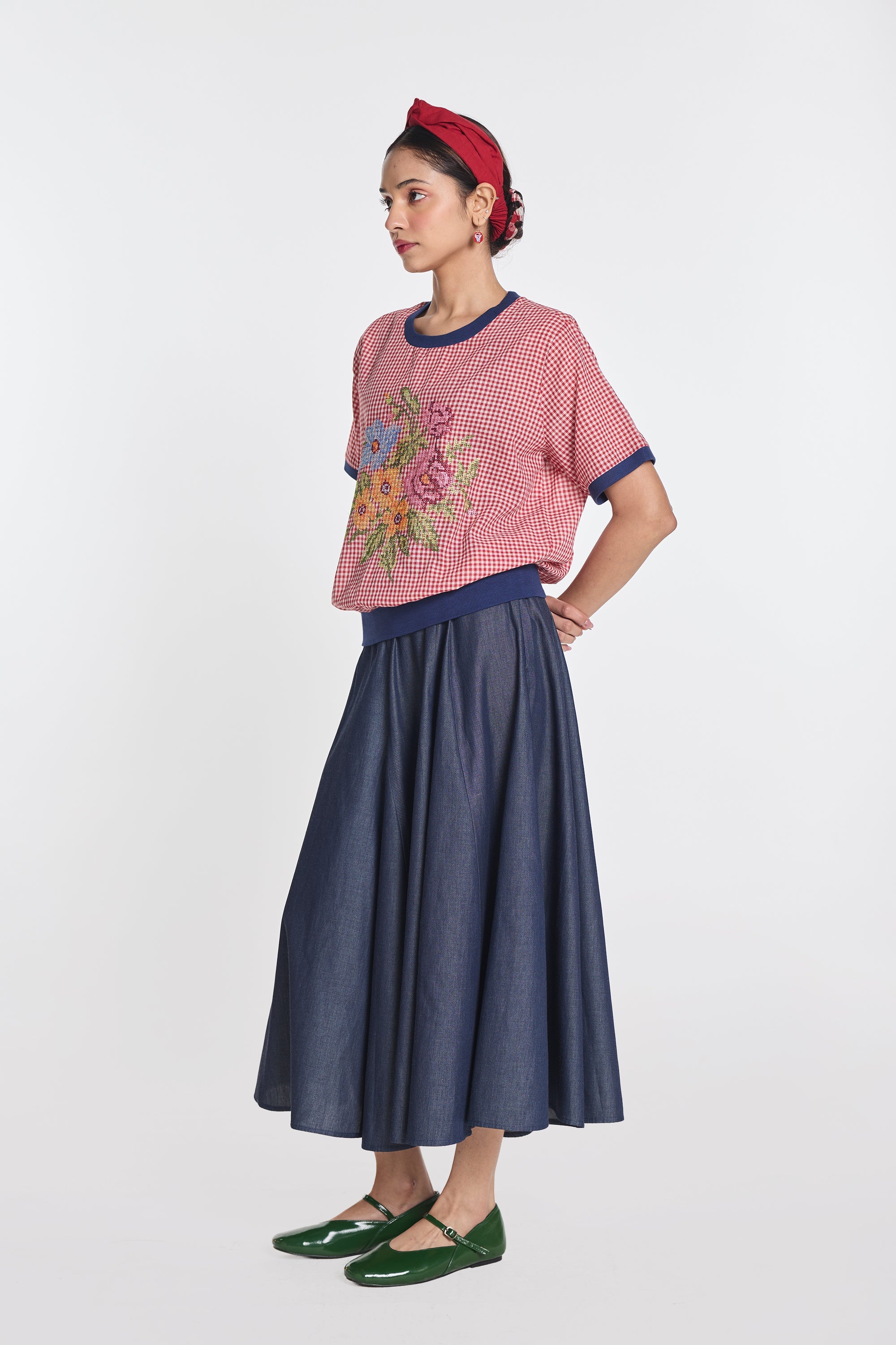 Salvia Embroidered top